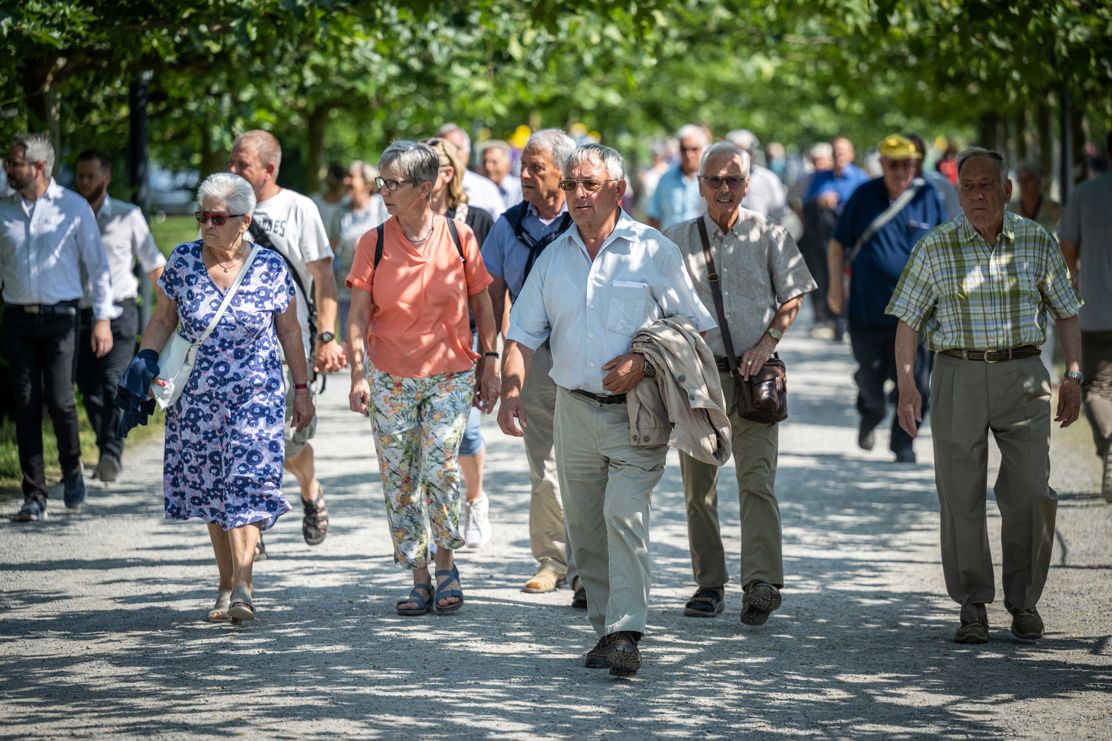 Über 2600 Gäste nehmen an der Partizipanten-Versammlung in der Bodensee-Arena in Kreuzlingen teil.