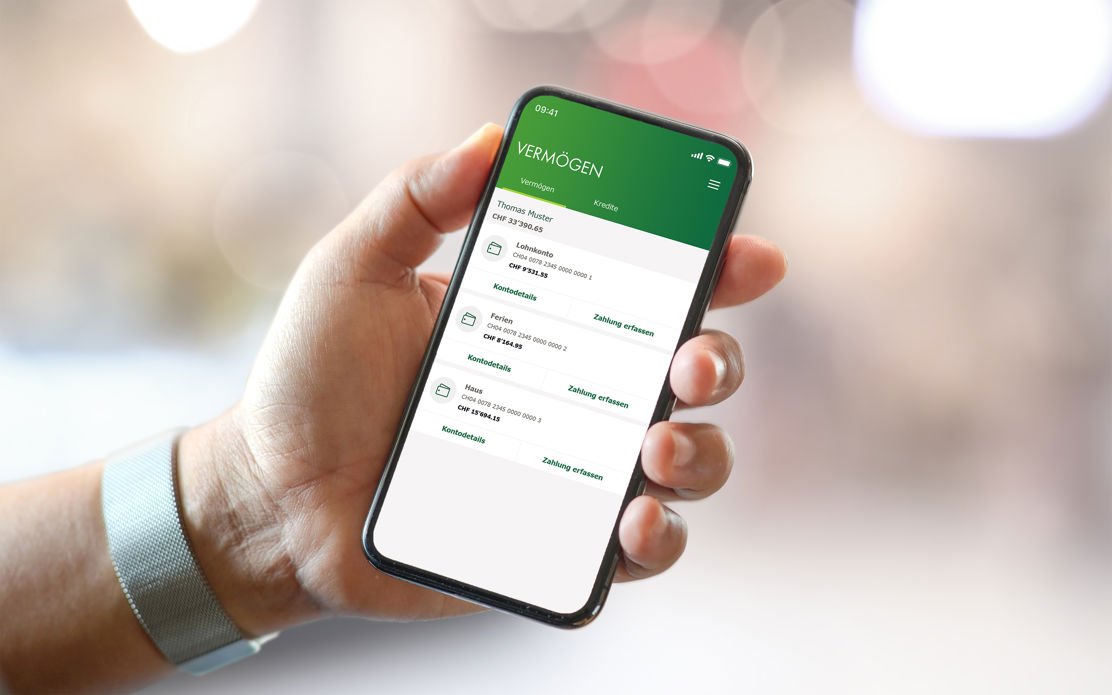 Mit der OLIVIA Mobile Banking App haben Sie Ihre Finanzen jederzeit, auch von unterwegs, im Griff.